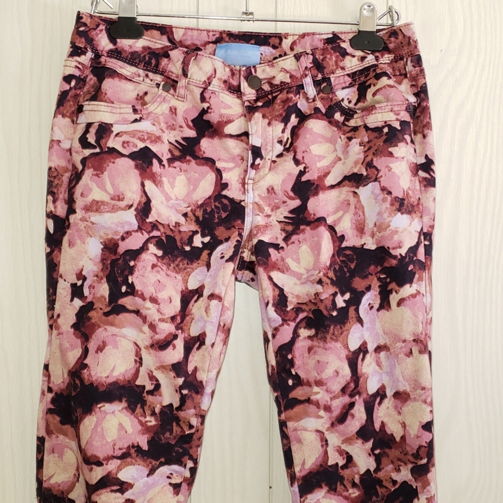 Simply Vera Vera Wang skinny jeans